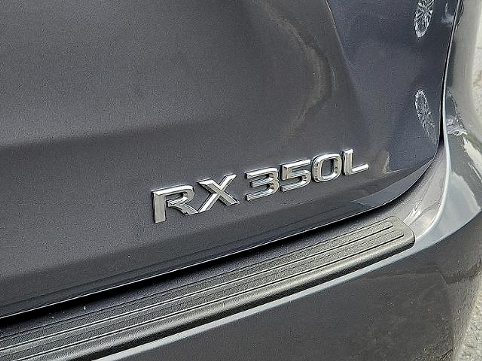 Used 2020 Lexus RX 350L Premium w/ Premium Package AWD/4WD image 32