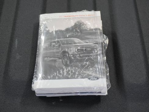 Used 2022 Ford F250 Lariat image 24