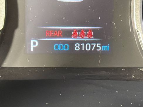 Used 2022 Toyota RAV4 XLE w/ Convenience Package AWD/4WD image 29