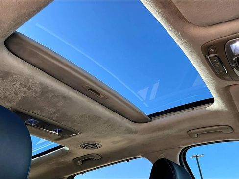 Used 2022 Kia Telluride SX w/ SX Prestige Package image 13