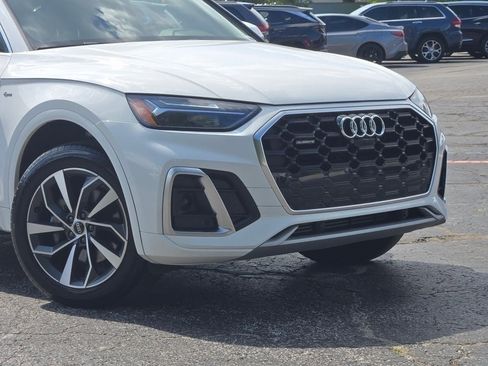 Used 2022 Audi Q5 2.0T Premium Plus image 2