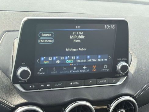 Used 2025 Nissan Sentra SV image 13