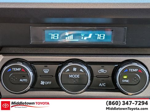 Certified 2023 Toyota Tacoma TRD Off-Road image 26