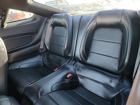 Used 2020 Ford Mustang GT Premium w/ Equipment Group 401A image 5