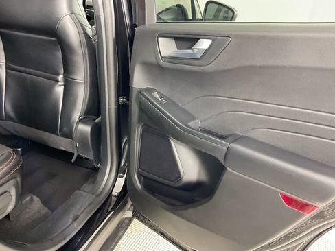 Used 2024 Ford Escape ST-Line image 18