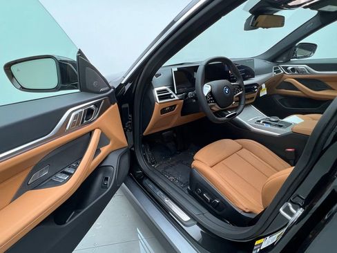 Used 2026 BMW i4 eDrive40 w/ Premium Package RWD image 22