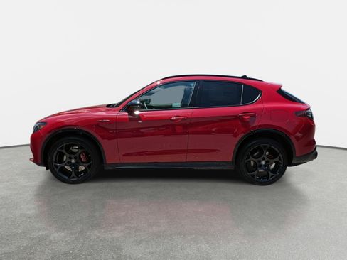 New 2024 Alfa Romeo Stelvio Veloce image 8