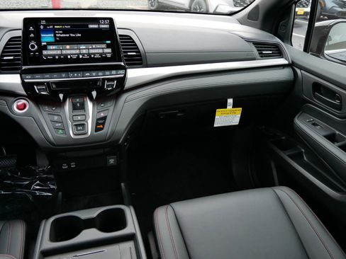 New 2025 Honda Odyssey Sport-L image 11