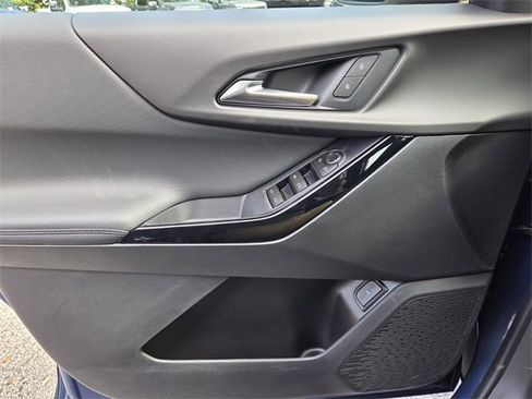 New 2026 Chevrolet Equinox LT w/ Convenience Package II image 23