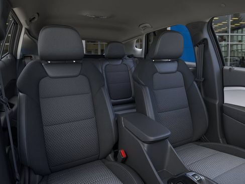 New 2026 Chevrolet Trax LT w/ Driver Confidence Package FWD image 16
