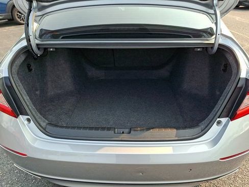 Used 2019 Honda Accord Sport image 32