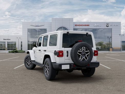 New 2026 Jeep Wrangler Unlimited Sahara AWD/4WD image 3