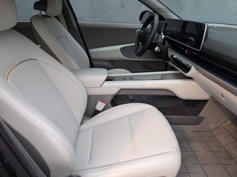 Used 2023 Hyundai Ioniq 6 SEL image 8