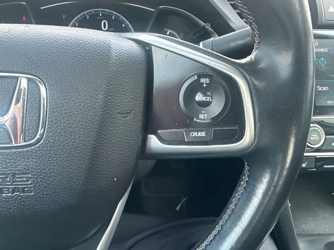 Used 2018 Honda Civic EX-T image 17