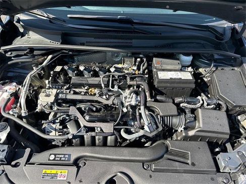 Certified 2024 Toyota Corolla LE image 28