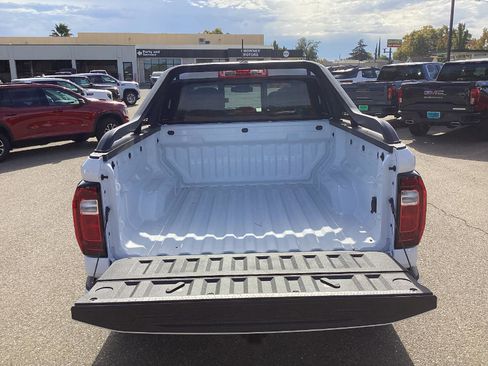 New 2025 GMC Canyon AT4 w/ Nightfall Edition image 8