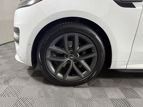 Used 2023 Land Rover Range Rover Sport SE Dynamic image 10