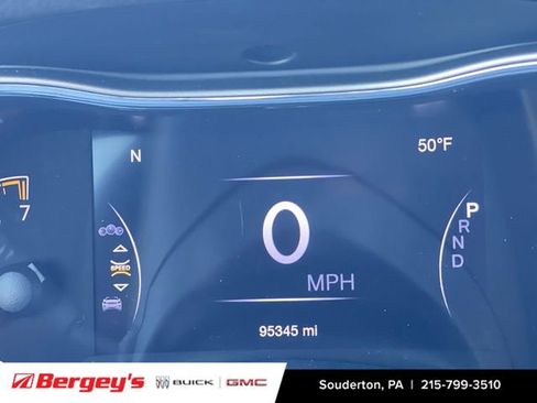 Used 2019 Jeep Grand Cherokee Limited image 14