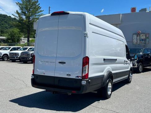 Certified 2025 Ford Transit 350 148 High Roof Extended DRW RWD image 3