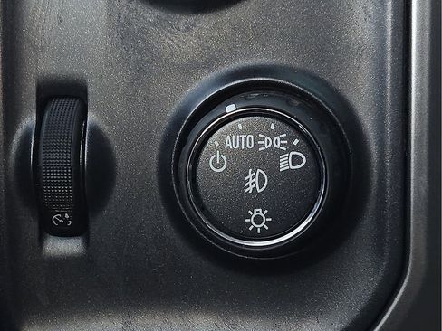 Used 2017 Chevrolet Silverado 1500 LT w/ All Star Edition image 15