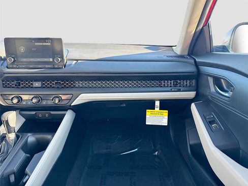 Used 2024 Honda Accord LX image 20