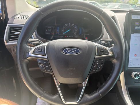 Used 2022 Ford Edge SEL w/ Convenience Package AWD/4WD image 12