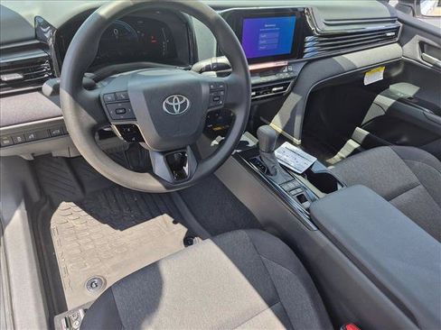 New 2026 Toyota Camry LE w/ Convenience Package FWD image 3