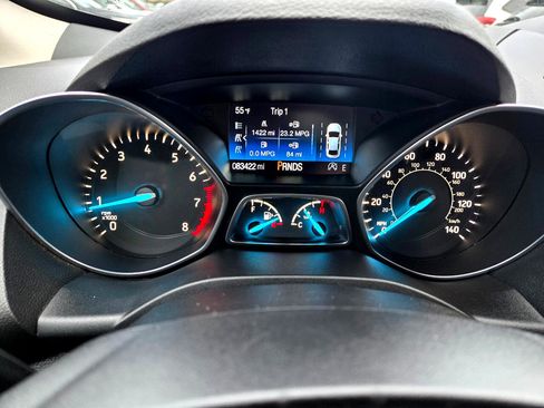 Used 2018 Ford Escape SE w/ SE Sport Appearance Package image 34