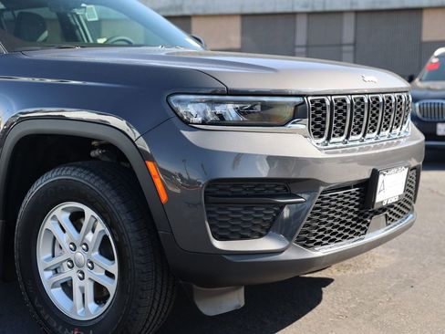 New 2025 Jeep Grand Cherokee Laredo w/ MOPAR Finishing Package image 7