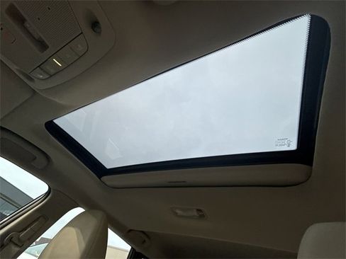 Certified 2022 Nissan Rogue Sport SL w/ Premium Package image 21