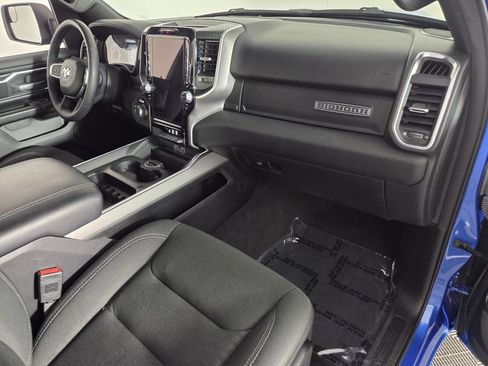 Used 2025 RAM 1500 Big Horn AWD/4WD image 36