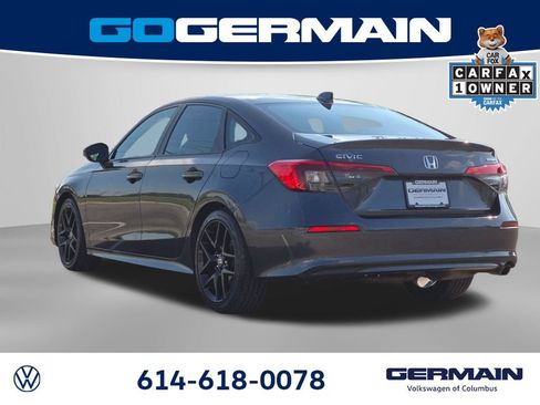 Used 2023 Honda Civic Sport image 9