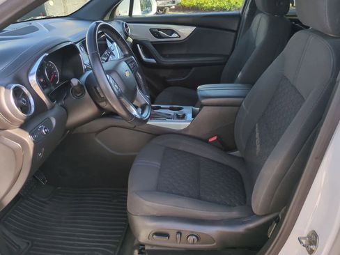 Used 2020 Chevrolet Blazer LT image 16