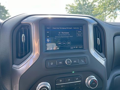 New 2026 GMC Sierra 1500 Pro w/ Graphite Edition image 15