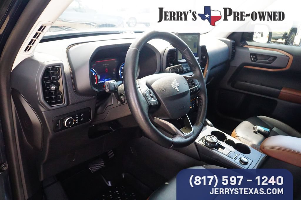 Used 2023 Ford Bronco Sport Outer Banks w/ Tech Package AWD/4WD image 19