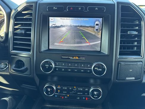 Used 2019 Ford Expedition Limited w/ Equipment Group 301A image 17