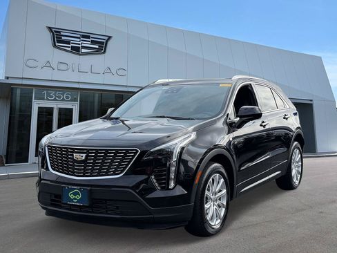 Certified 2023 Cadillac XT4 Luxury w/ Cold Weather Package AWD/4WD image 1
