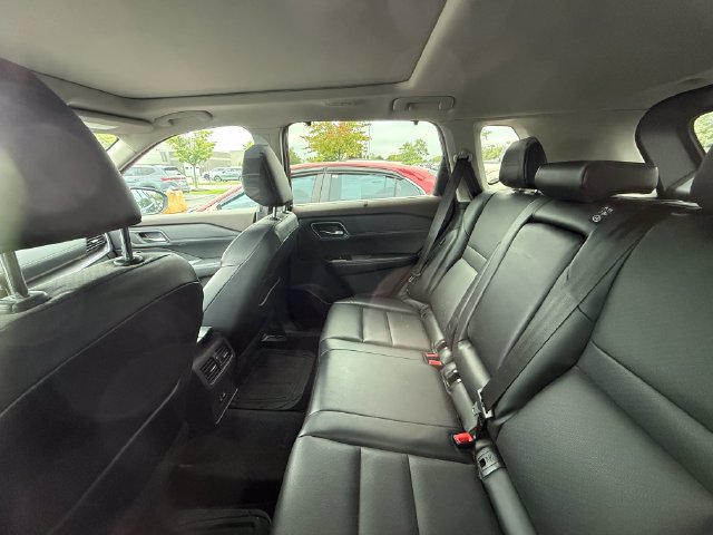 Used 2021 Nissan Rogue SV w/ Premium Package AWD/4WD image 12