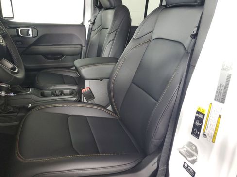 New 2025 Jeep Gladiator Sport image 12