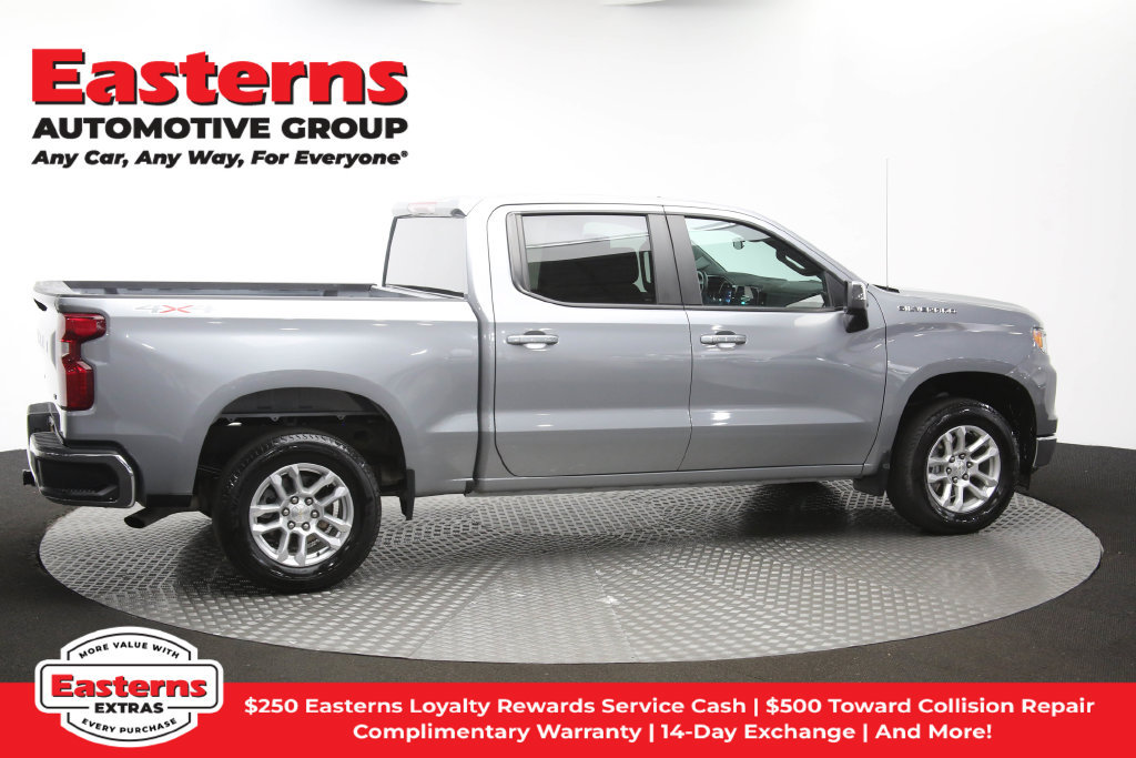 Used 2023 Chevrolet Silverado 1500 LT AWD/4WD image 46