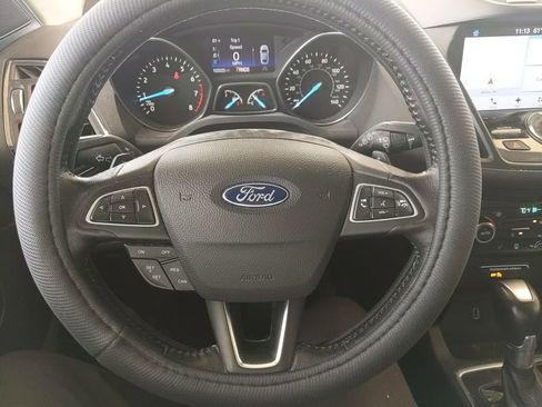 Used 2017 Ford Escape Titanium AWD/4WD image 16