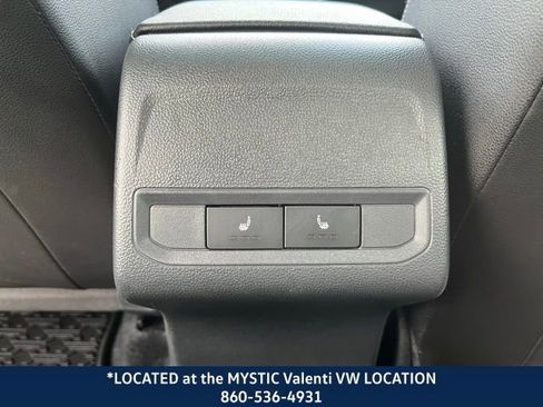 Certified 2025 Volkswagen Jetta SEL image 13