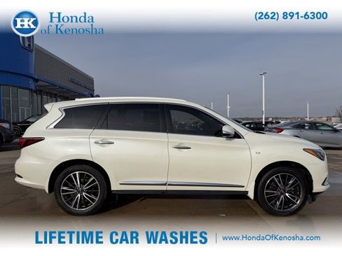 Used 2020 INFINITI QX60 Signature Edition image 5