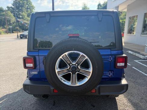 Certified 2020 Jeep Wrangler Unlimited Sahara AWD/4WD image 8