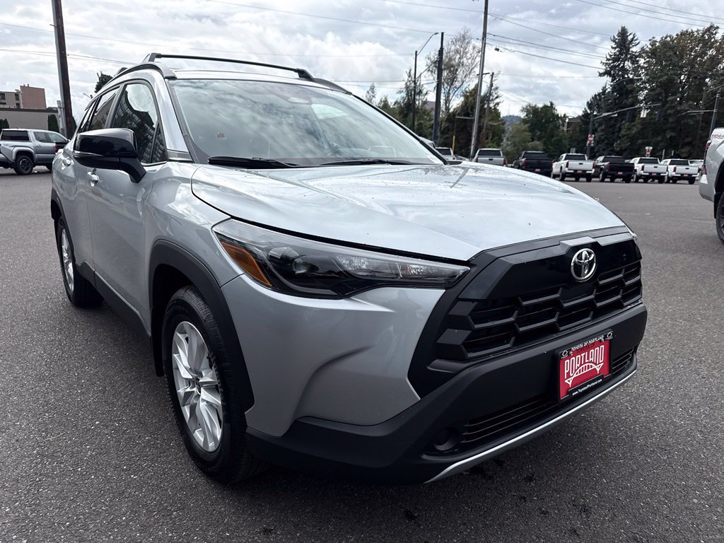 New 2026 Toyota Corolla Cross LE w/ Moonroof Package AWD/4WD image 2