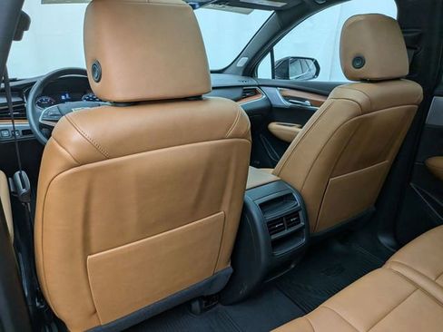 Certified 2023 Cadillac XT5 Premium Luxury AWD/4WD image 23