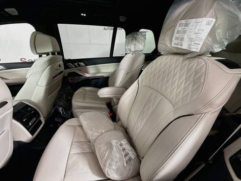 New 2027 BMW X7 M60i AWD/4WD image 26
