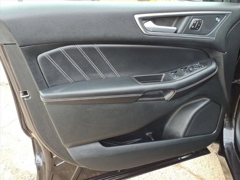 Used 2023 Ford Edge ST image 13