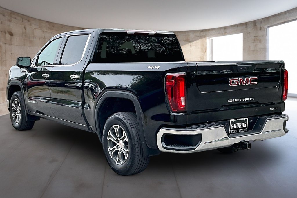 Used 2025 GMC Sierra 1500 SLT AWD/4WD image 14