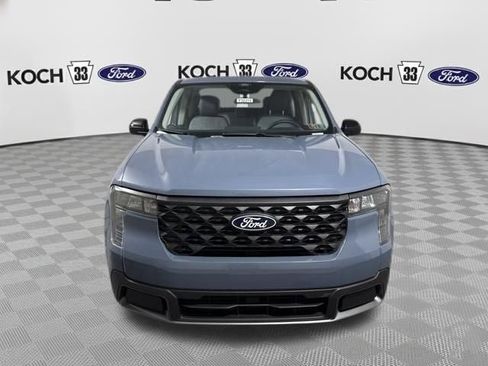 New 2026 Ford Maverick XLT w/ XLT Luxury Package FWD image 2